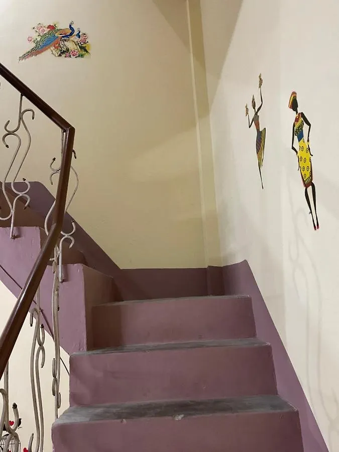 Indra Paying Guest House Varanasi