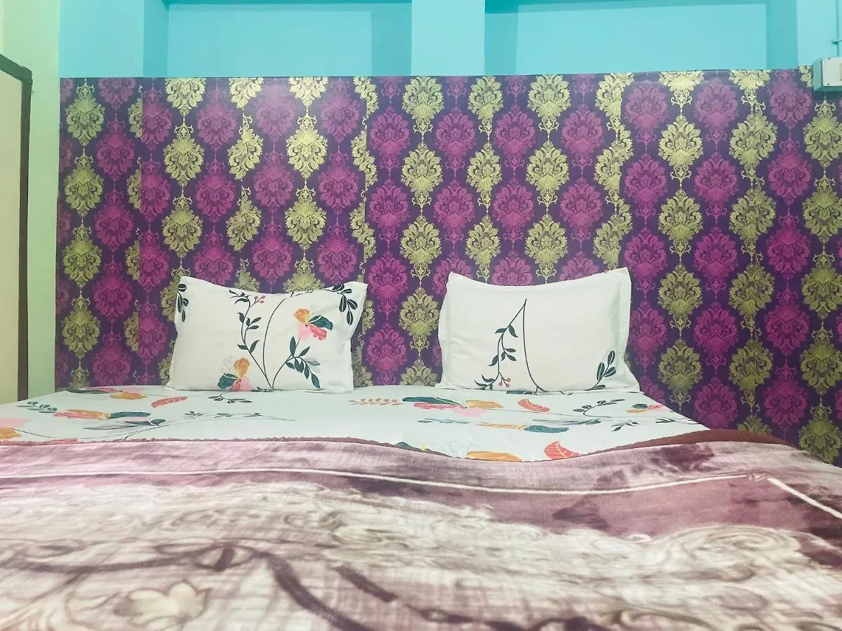 Indra Paying Guest House Varanasi India